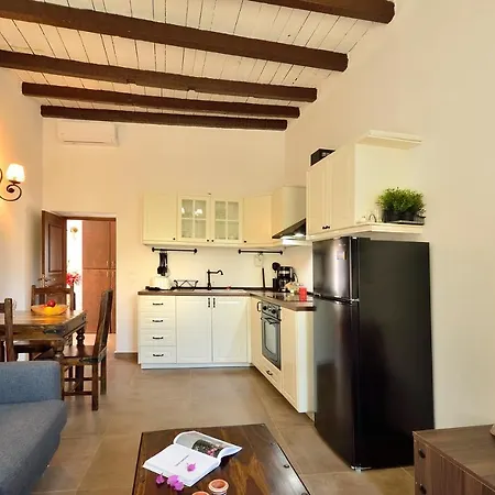 Leon - House In Medieval Town With Spacious Courtyard